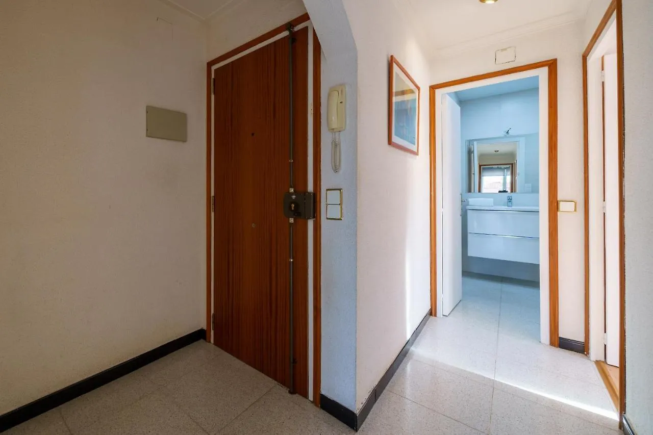 Homeholidaysrentals Snow - Costa Barcelona بينيذا ذي مار 0*,  إسبانيا
